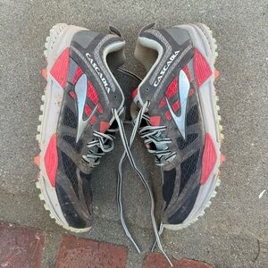 Brooks Cascadia 11, size 7.5 trail running shoes